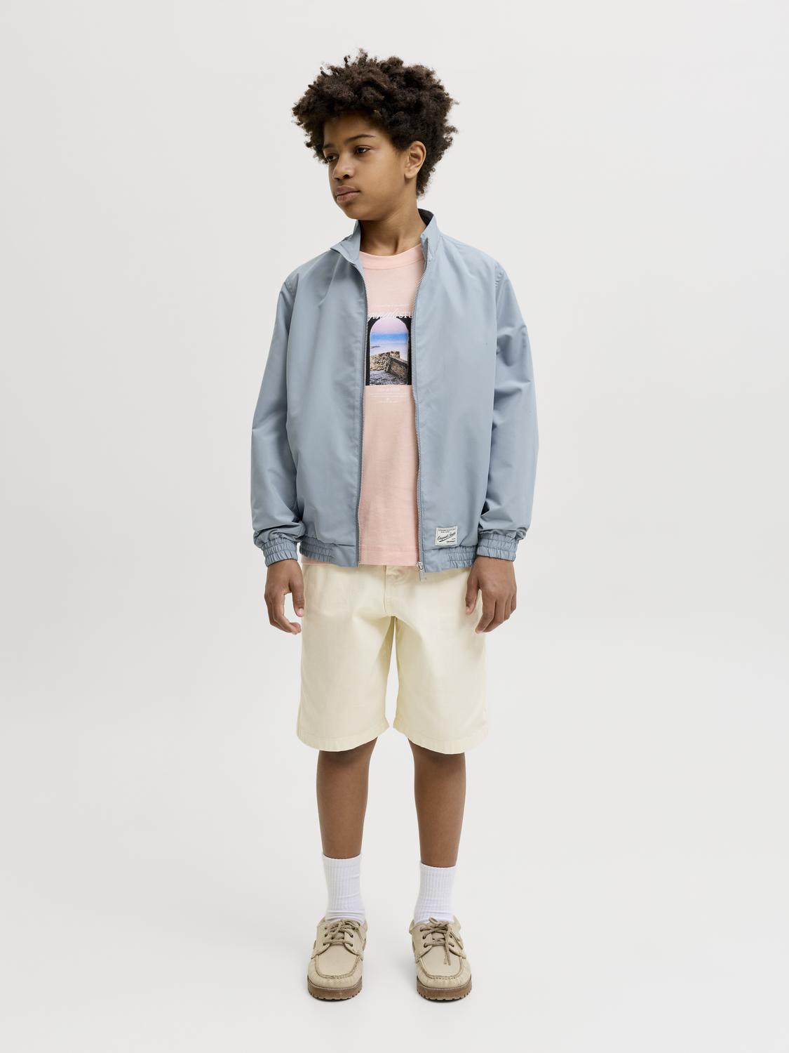 model_shot-front_full